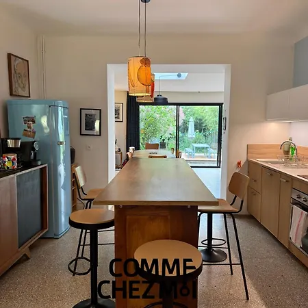 Maison De Charmes Avec Jardin Et Terrasse à Pour 4 Personnes *